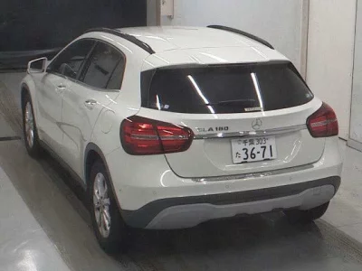 Mercedes-Benz GLA CLASS