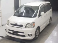 Toyota NOAH лот № 5063 оценка 3  с аукциона в Японии 2