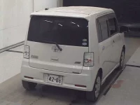 Toyota PIXIS SPACE лот № 5019 оценка 3.5  с аукциона в Японии 3