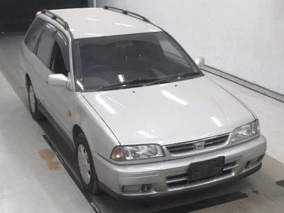 Nissan AVENIR WAGON