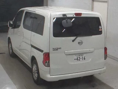 Nissan NV200