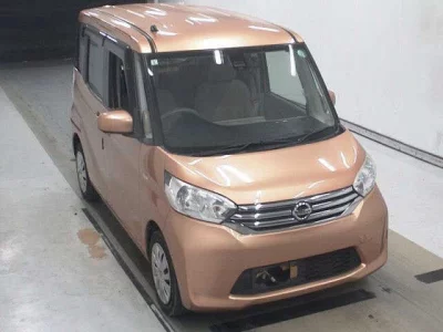 Nissan DAYZ ROOX  с аукциона в Японии