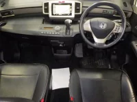 Honda FREED лот № 3084 оценка 3  с аукциона в Японии 2