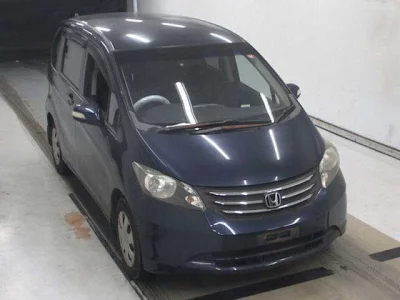 Honda FREED  с аукциона в Японии