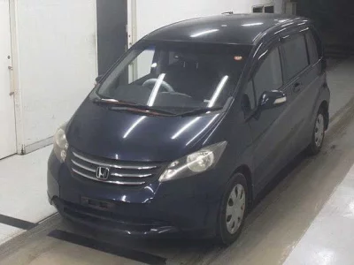 Honda FREED  с аукциона в Японии