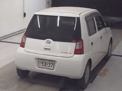 Daihatsu Esse