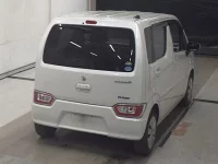 Suzuki WAGON R лот № 3083 оценка 4  с аукциона в Японии 4