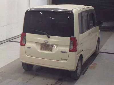 Daihatsu TANTO  с аукциона в Японии