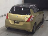 Suzuki SWIFT лот № 3092 оценка 3  с аукциона в Японии 4