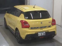 Suzuki SWIFT лот № 3104 оценка 4  с аукциона в Японии 1