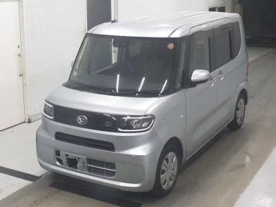Daihatsu TANTO  с аукциона в Японии