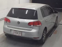 Volkswagen GOLF лот № 5043 оценка R  с аукциона в Японии 3