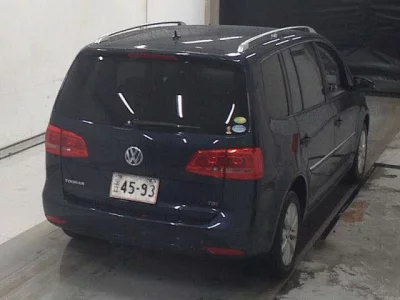 Volkswagen GOLF TOURAN