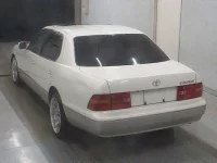 Toyota CELSIOR лот № 5680 оценка R  с аукциона в Японии 1