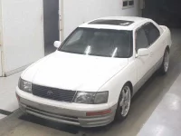 Toyota CELSIOR лот № 5680 оценка R  с аукциона в Японии 2