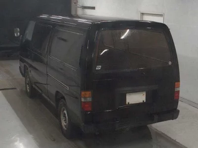 Nissan CARAVAN VAN