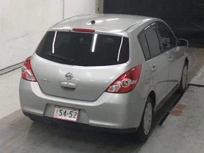 Nissan TIIDA