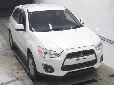 Mitsubishi RVR