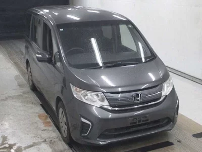 Honda STEP WAGON  с аукциона в Японии