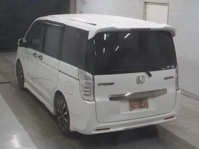 Honda STEP WAGON