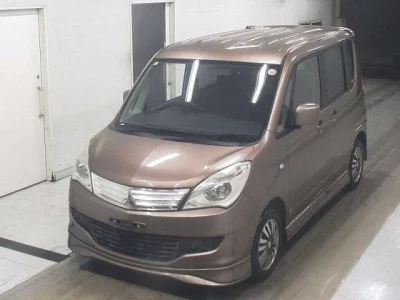 Mitsubishi DELICA D2