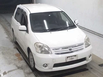 Toyota RAUM