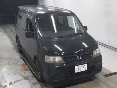 Honda STEP WAGON  с аукциона в Японии