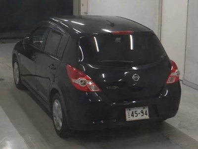 Nissan TIIDA