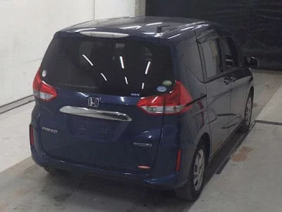 Honda FREED  с аукциона в Японии