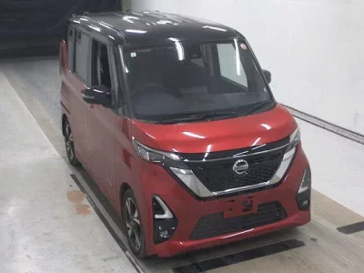 Nissan ROOX  с аукциона в Японии