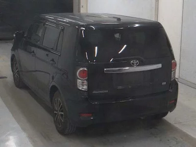 Toyota COROLLA RUMION