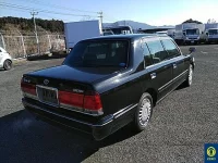Toyota CROWN лот № 1 оценка R  с аукциона в Японии 3