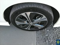 Nissan LEAF лот № 9 оценка 4  с аукциона в Японии 9