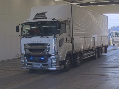 Isuzu GIGA