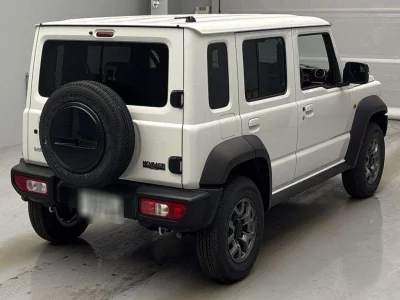 Suzuki JIMNY NOMADE
