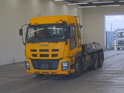 Isuzu GIGA