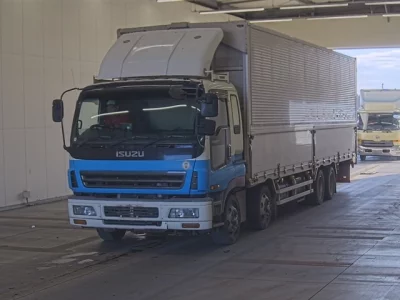 Isuzu GIGA