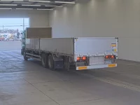 Isuzu GIGA лот № 4577 оценка 3.5  с аукциона в Японии 1