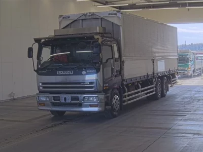 Isuzu GIGA