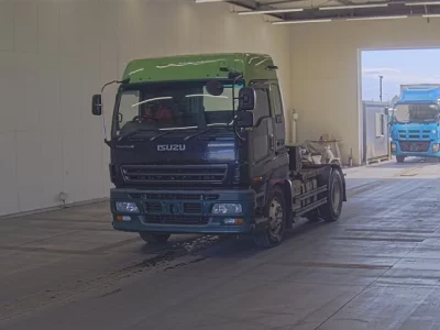 Isuzu GIGA
