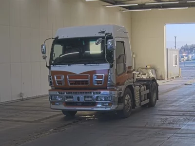 Isuzu GIGA