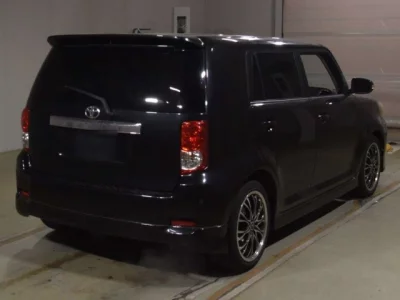 Toyota COROLLA RUMION