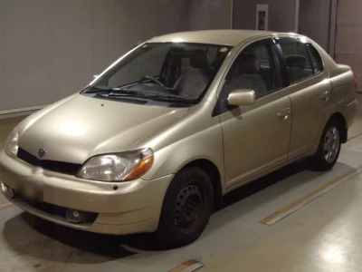 Toyota PLATZ  с аукциона в Японии