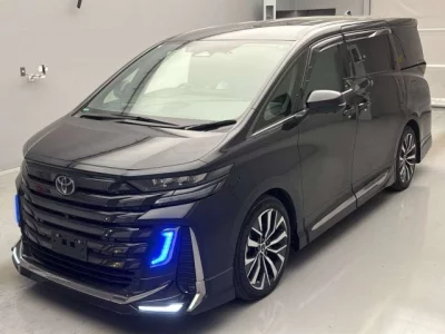 Toyota VELLFIRE  с аукциона в Японии