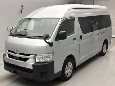 Toyota HIACE VAN  с аукциона в Японии