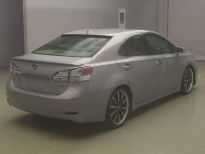 Lexus HS  с аукциона в Японии