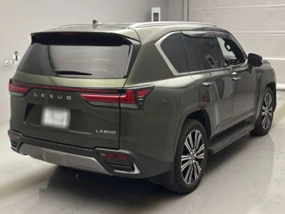 Lexus LX
