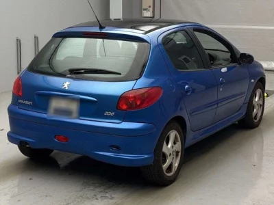Peugeot 206