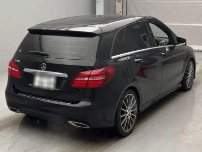Mercedes-Benz B CLASS