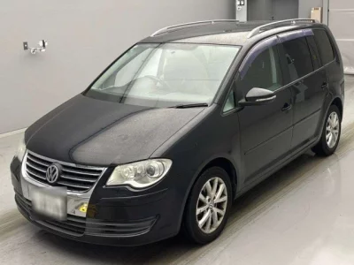 Volkswagen GOLF TOURAN  с аукциона в Японии
